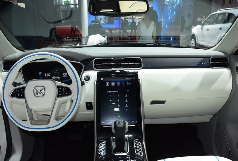 QQ截图20171113143240.png QQ截图20171113143240.png