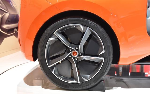 成都車展長城汽車純電動SUV車型WEY-X亮相 動力信息公布