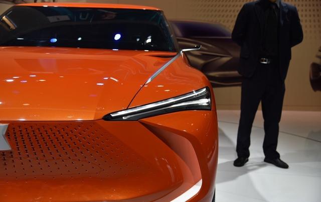 成都車展長城汽車純電動SUV車型WEY-X亮相 動力信息公布