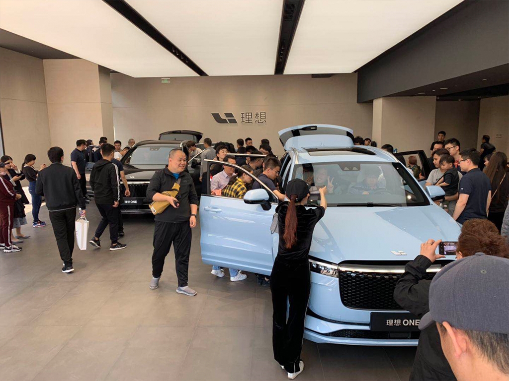 理想體驗(yàn)中心開業(yè) 下半年可提供試乘試駕