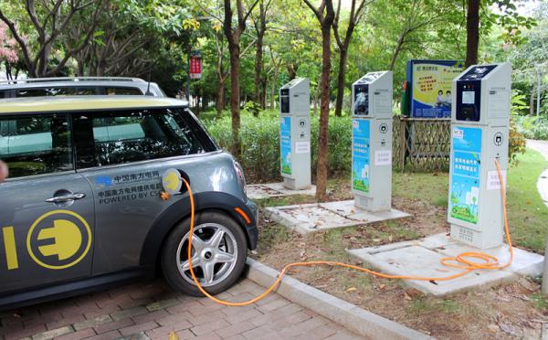 深圳建充电桩2.4万个 快速充电站约200座