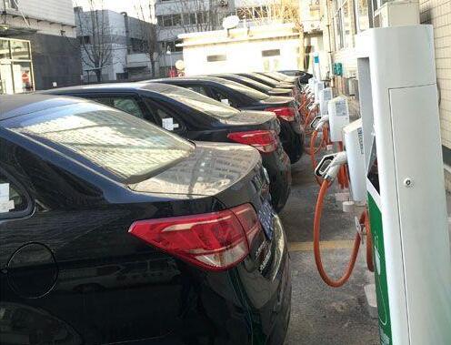 电池寿命安全性被质疑 纯电动车“软肋”盘点