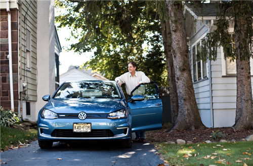 美国新能源汽车发展，经销商竟是拦路虎