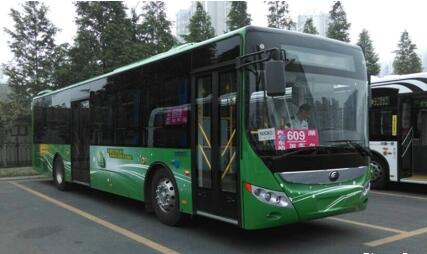辽宁抚顺一次上线600辆插电式混动公交车