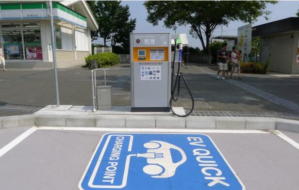 日本投资1000亿日元建全国电动汽车充电网