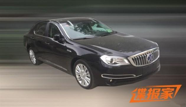 北汽新能源EH300车型的无伪装谍照曝光