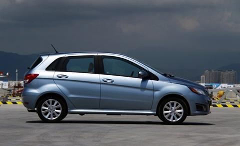 海南三沙市首台纯电动汽车投入运营