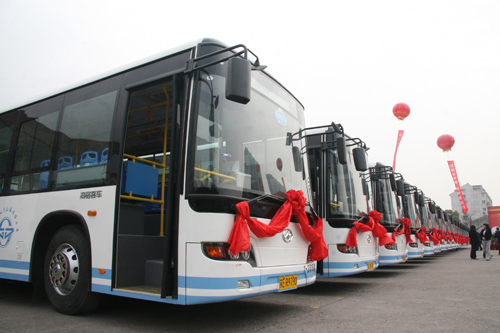 陕西西安1100部新能源空调车陆续上岗