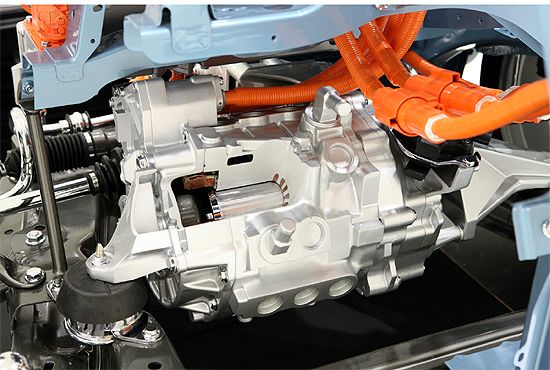 【EV视界科普】电动汽车采用哪种驱动电机好？