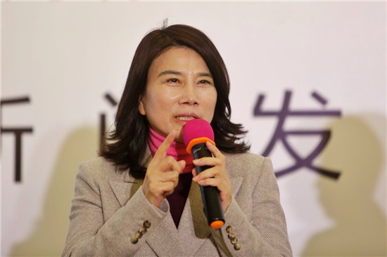 董明珠回应收购新能源公司:格力就是要造车