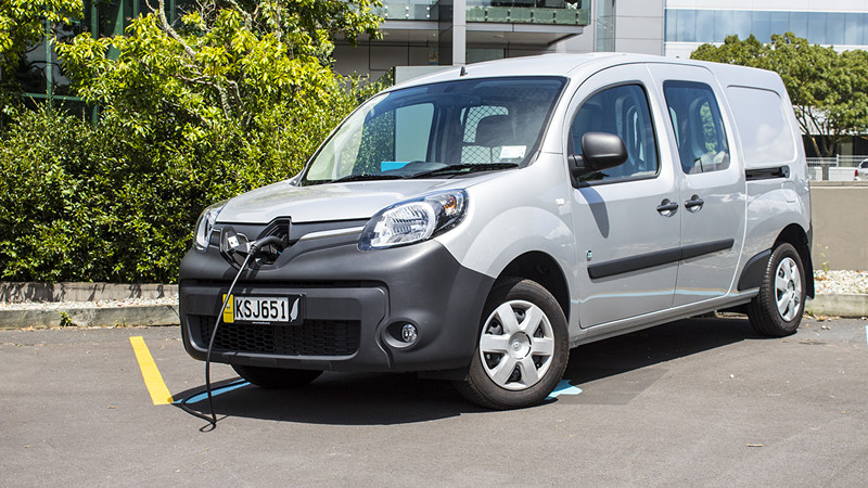 2017-Renault-Kangoo-EV-Lead-004.jpg