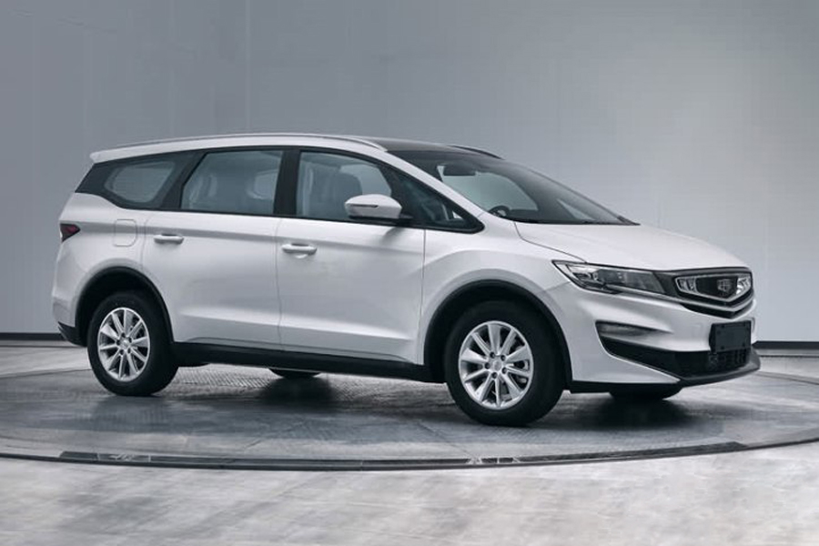 将推燃油版与插混版 吉利全新MPV申报图曝光