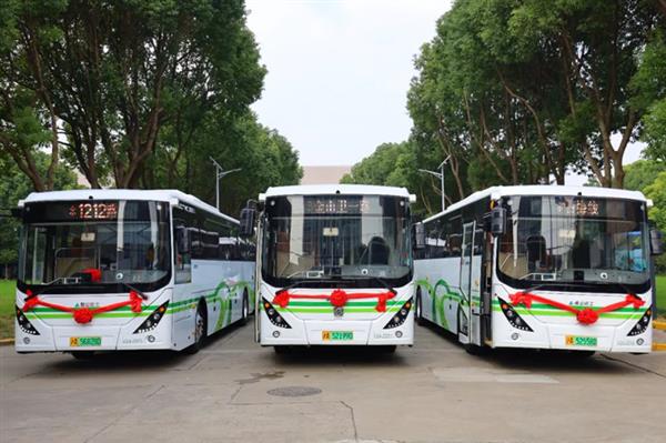 申沃客车29辆纯电动城郊客车正式交付 即将投入石梅线运营