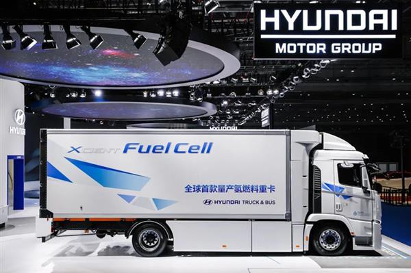 现代汽车氢燃料电池重卡国内正式亮相 布局中国氢能生态链