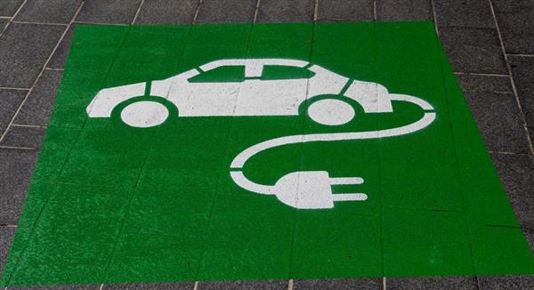 瑞银预计2030年中国电动汽车销量可达1400万辆
