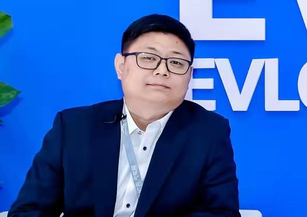 专访大运汽车副总经理王俊刚：在技术上融合与创新