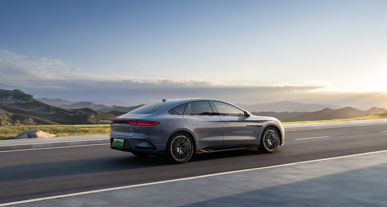 汉家族智驾版上市售价16.88万~23.58万元,开启中大型轿车全民智驾时代