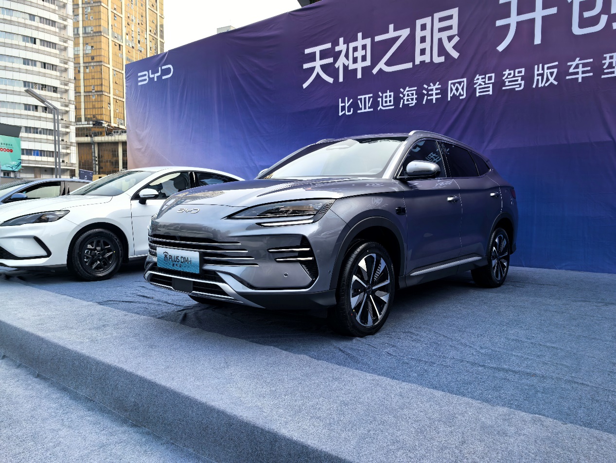 打破新势力的“舒适圈”,比亚迪海洋网11款智驾版车型上市