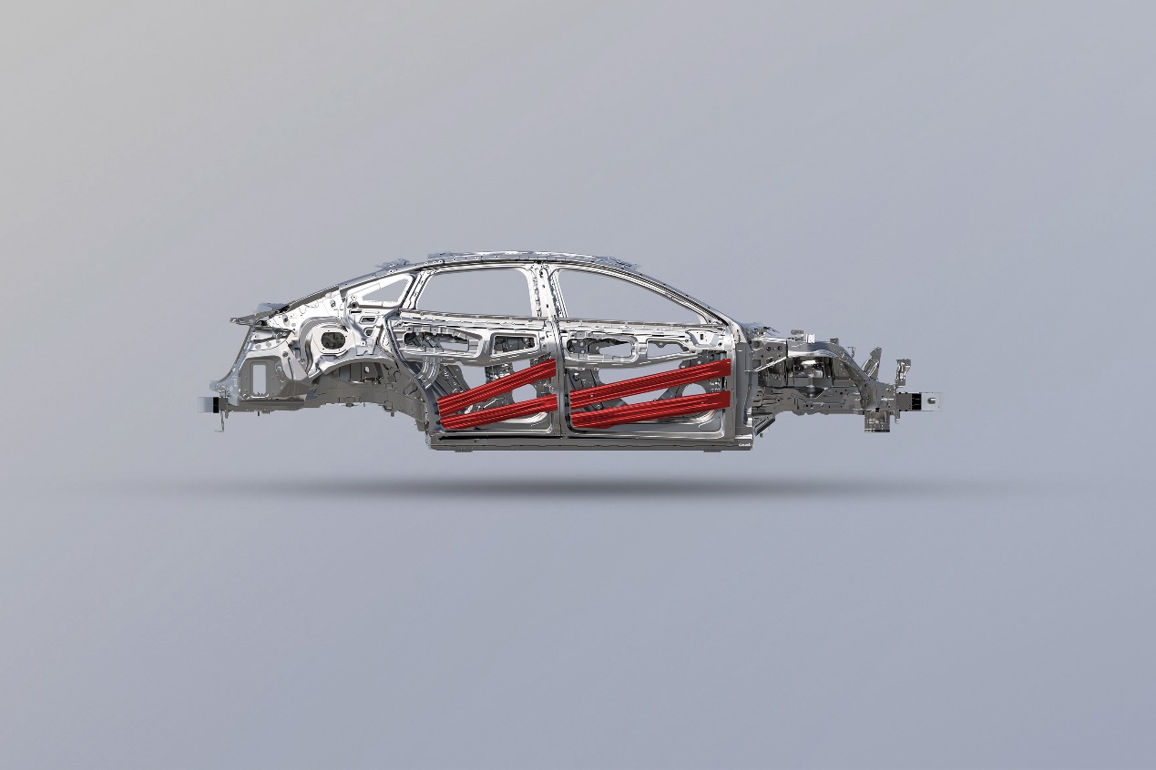 年轻人的第一台旗舰轿车,比亚迪汉L以划时代之名震撼上市,20.98万元起售