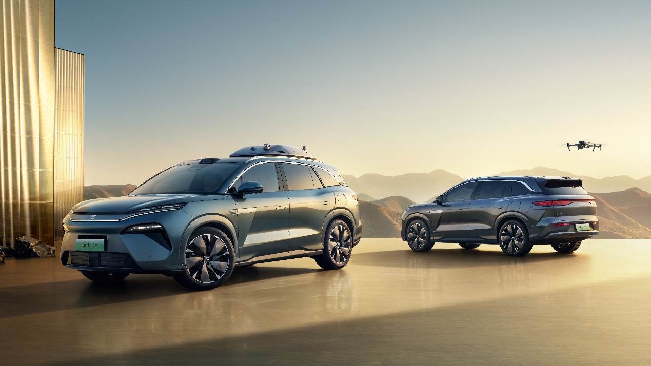 为大家庭而来,比亚迪划时代旗舰SUV唐L震撼上市,售价22.98万~28.98万元