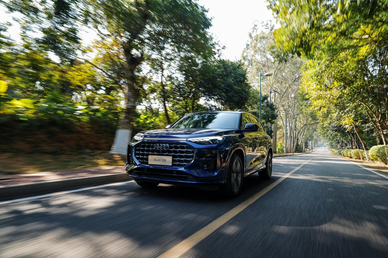 上汽奥迪Q6 quattro纪念版VS沃尔沃XC90:家用豪华谁更值得入手?