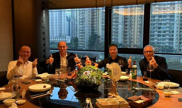 大众与小鹏约饭，餐桌上炒着多少 “干货”？