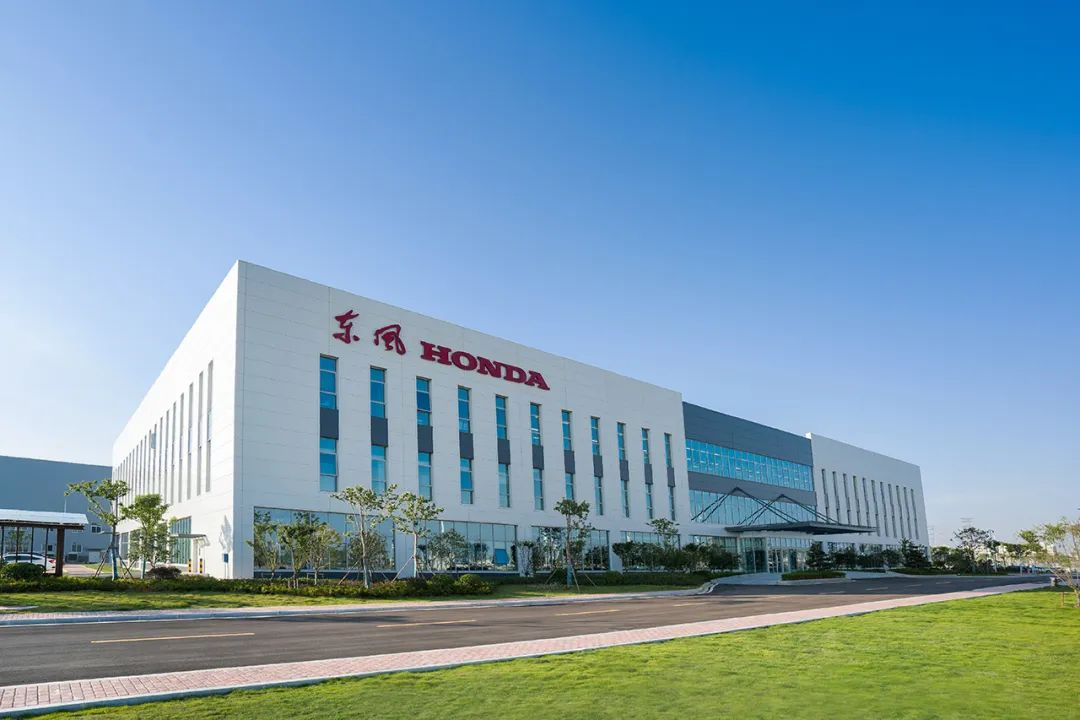 从年销85万到42万,CR-V快托不住东风本田了