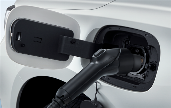 2026新国标解读：绿牌车缺这三个数，1.5万购置税优惠直接打水漂！