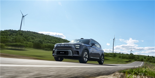 smart #5 EHD超级电混：新奢电混大五座SUV，10月28日见