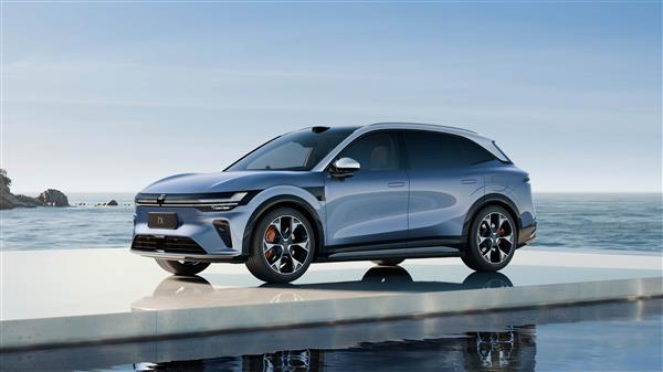 22万级配“满汉全席”，焕新极氪7X太懂了