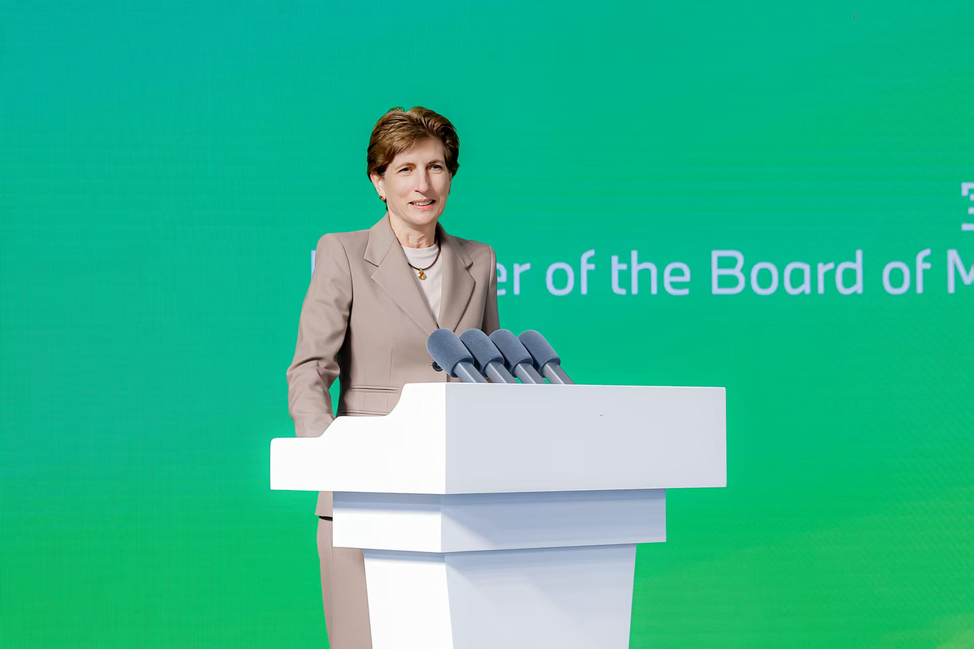 宝马集团的“热土战略”:以地热为支点,撬动制造未来