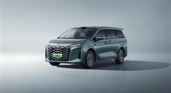 19万起+218km纯电续航！2026款比亚迪夏家用商务通杀