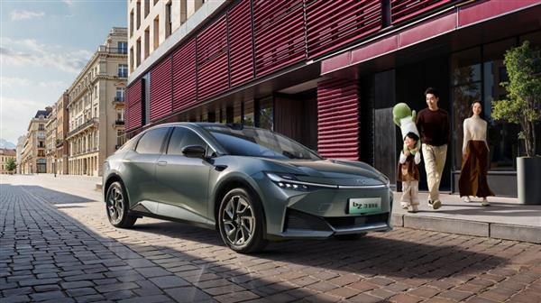 限时9.38万元起，一汽丰田bZ双车焕新发布