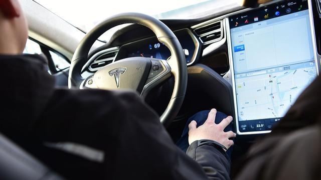 千夫所指又如何 美国NHTSA力挺自动驾驶